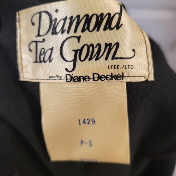 Diamon Tea Gown by Diane Deckel - Vintage Montreal Gown - Belt - Picture 13 of 13
